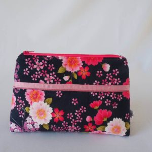 Trousse de toilette tissu japonais fleurs fuchsia