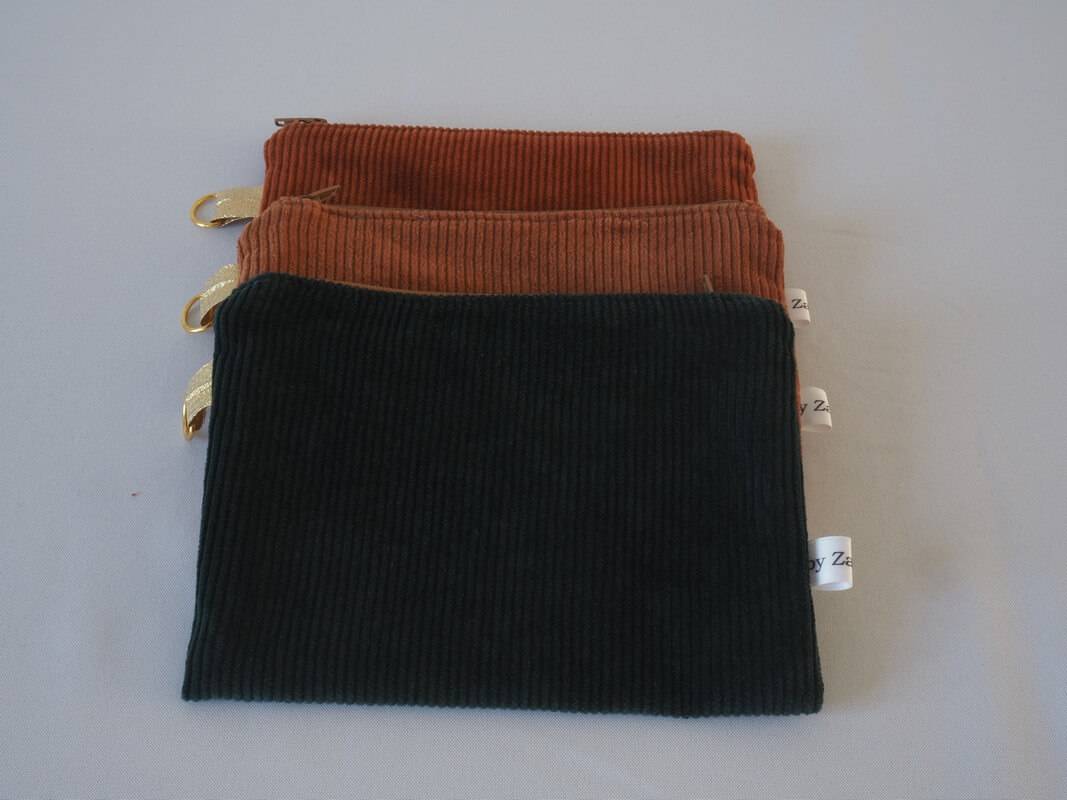 Trois pochettes plates / organisateurs de sac : vert sapin, cannelle et orange brûlé