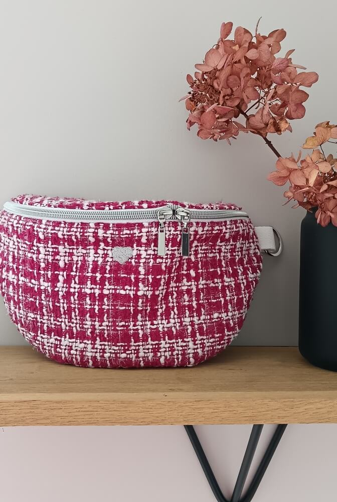Sac banane "Les élégantes" en tweed fuschia