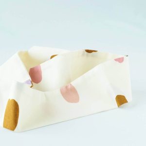 Foulchie ou bandeau écru tacheté