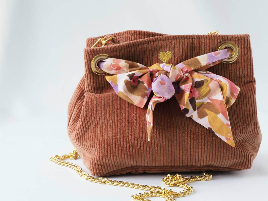 Sac seau cannelle avec lien foulard fleur orange et violet
