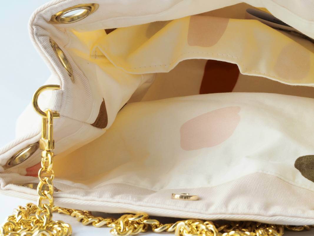 Sac seau écru avec lien foulard - détail doublure écrue tachetée